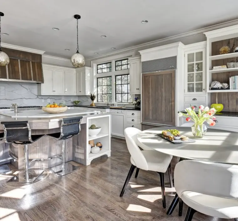 Riverside Home in Greenwich, Connecticut, a residential project by Beth Krupa Interiors